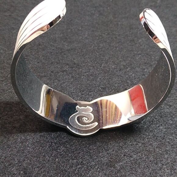 Vintage Three Cats Enamel Cuff Bracelet - Picture 2 of 6